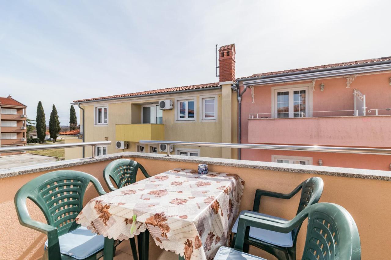 Apartment Simic In Fazana App 4 Bagian luar foto